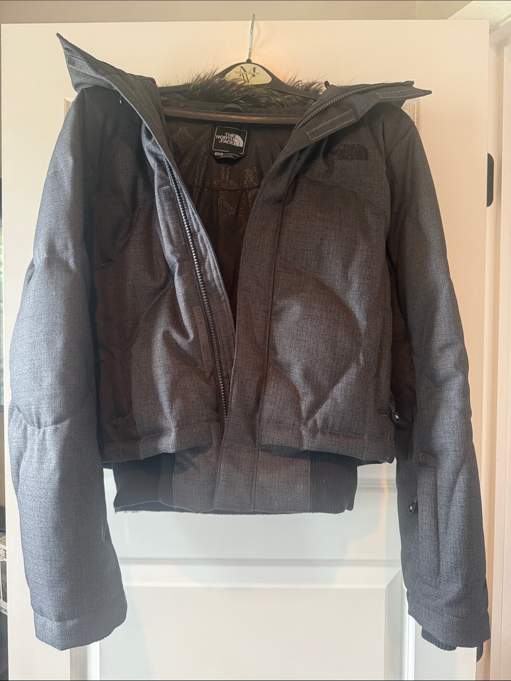 The North Face 600 Dark Heather Gray Insulated fur lined Hooded Jacket